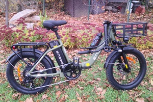 2. Schritt: Lenker einschieben und abknicken